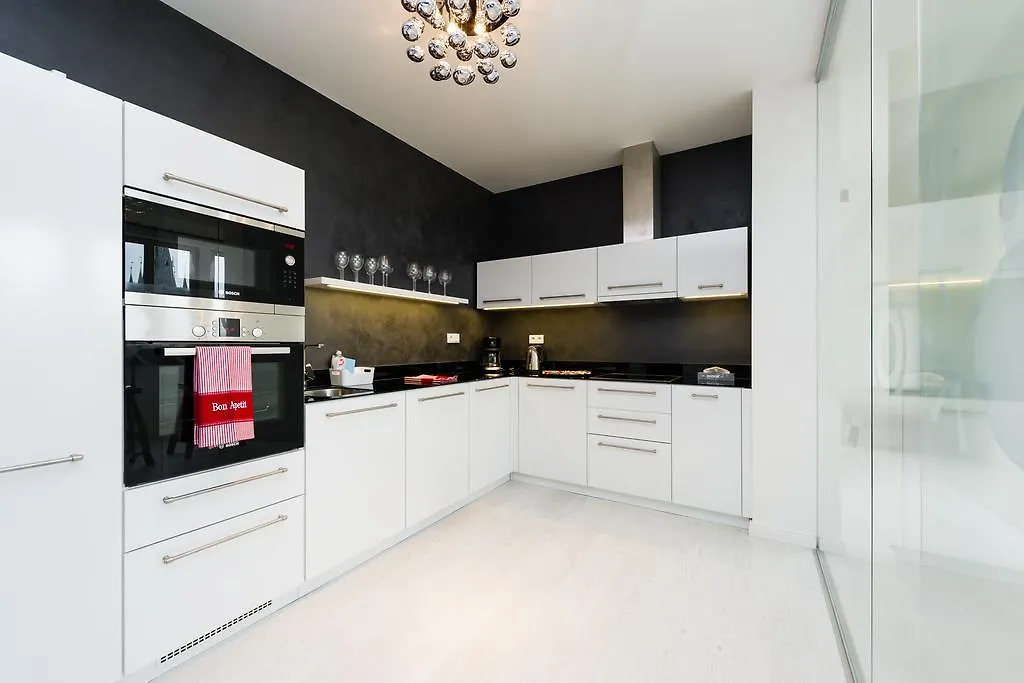 Empirent Mucha Apartments 0*, Prague