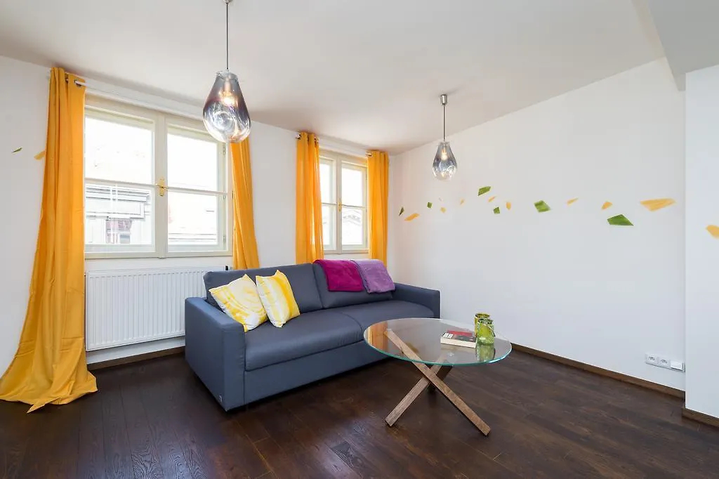 Empirent Mucha Apartments 0*, Prague